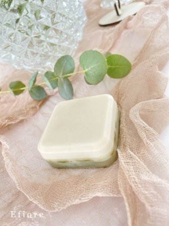 Dárkové dekorační mini mýdlo pro hosty - s chlorellou a lístky eukalyptu