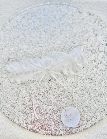 Luxusní podvazek bílý krajkový