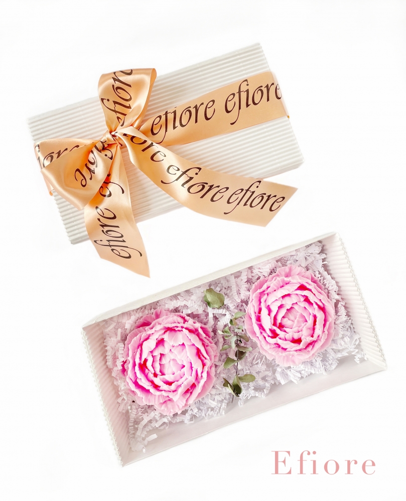 Dárkové balení dvou mýdlových květů pivoněk - světle růžová