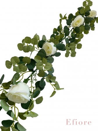 Girlanda z bílých růží - umělá 1