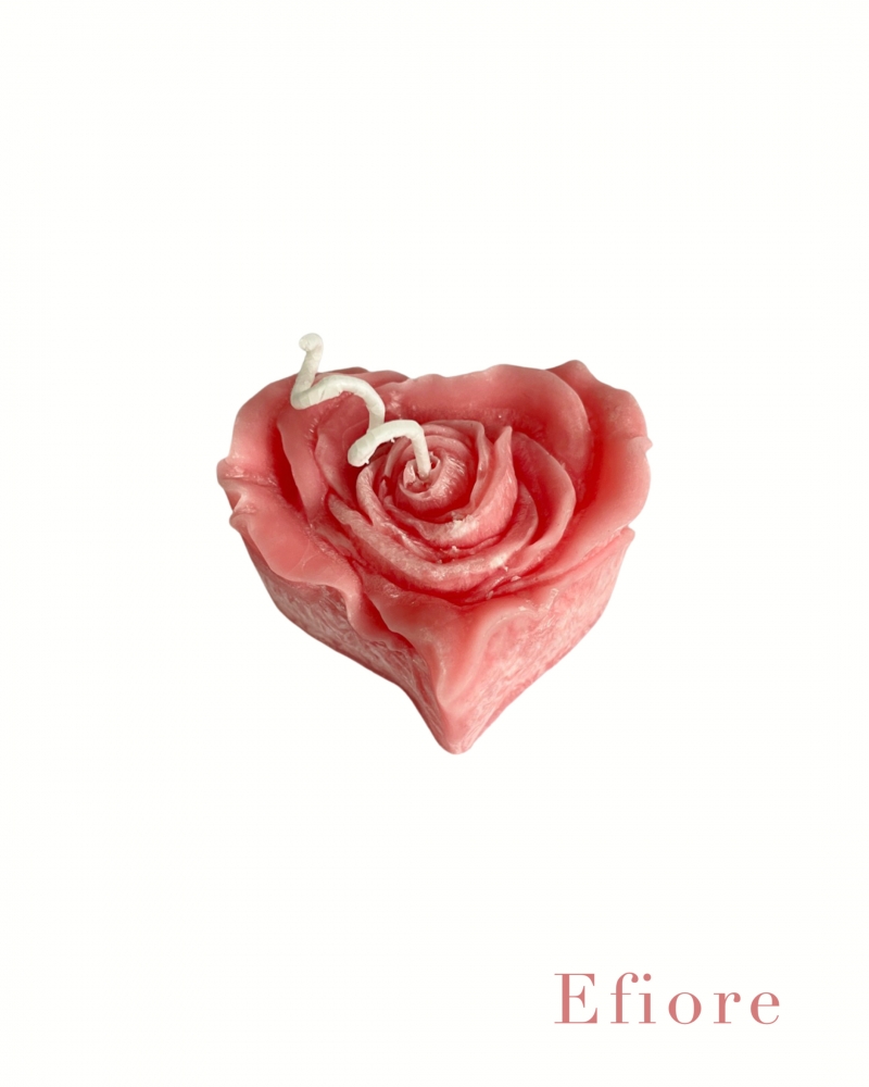 Svíčka růže ve tvaru srdce - z palmového krystalického vosku